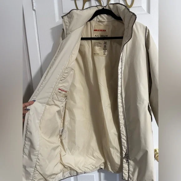 Prada Jacket - Picture 4 of 9